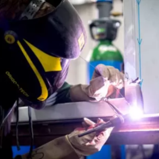 🔧 Curso Técnico: Gases de Protección para Soldadura – Norma AWS A5.32